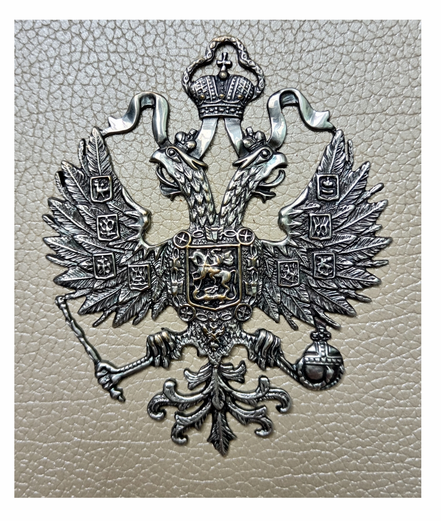   " "   8  - vip-biznes-podarki.ru 