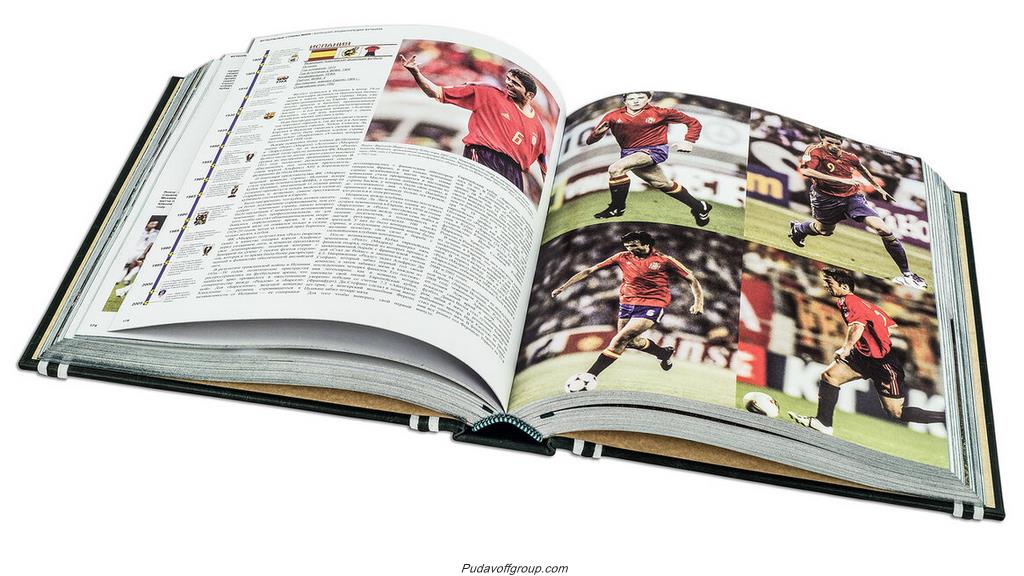 картинка Книга "Большая энциклопедия футбола" от магазина Бизнес подарки+